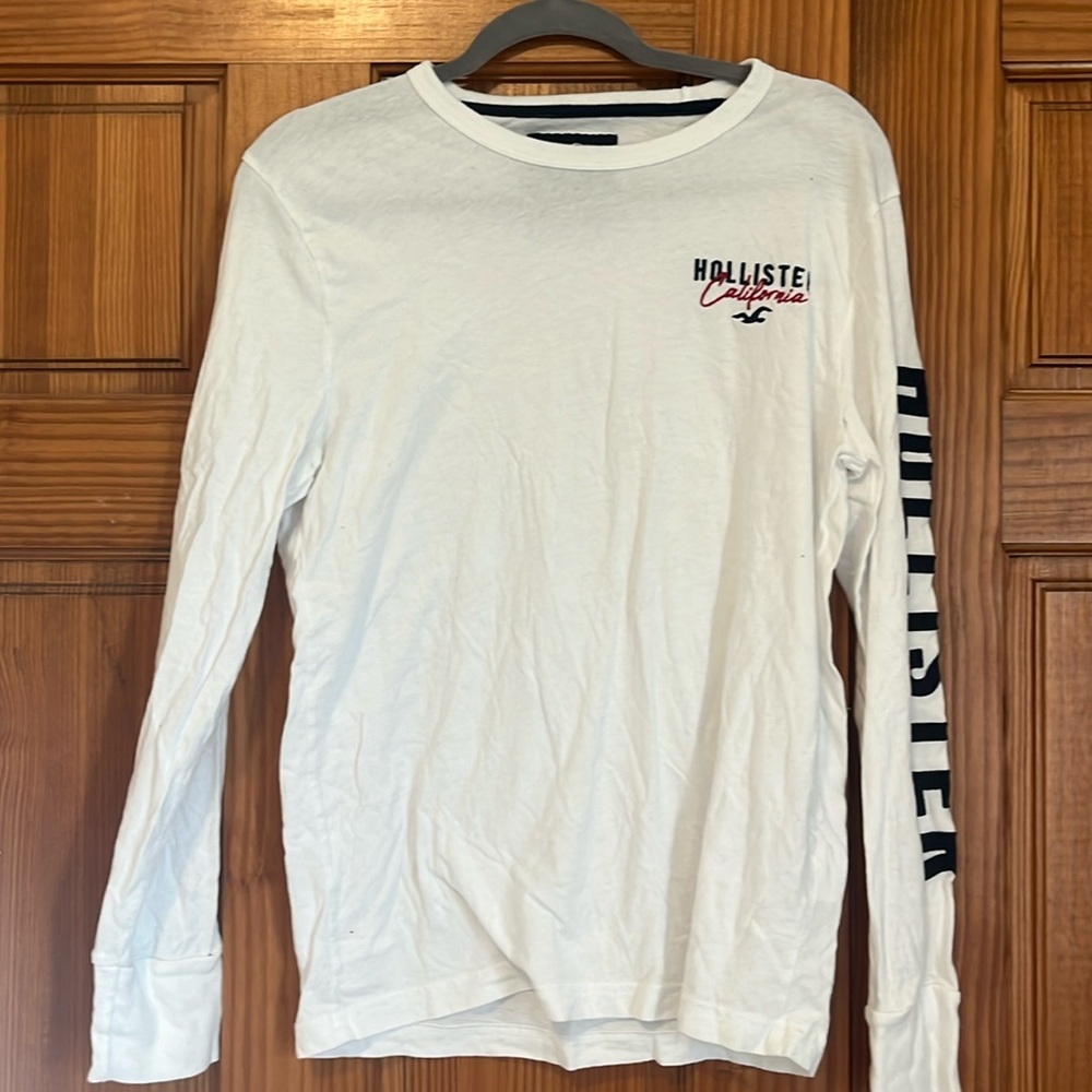 Hollister Men's Long Sleeve Tee